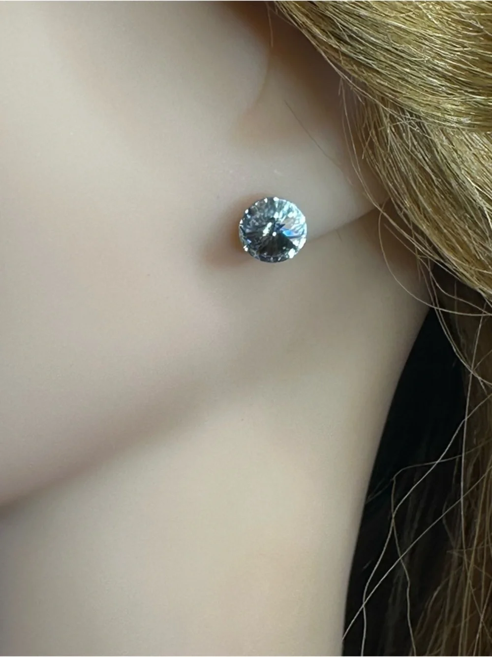 JSB Bijoux Swarovski Crystal Stud Earrings Clear Round Classic